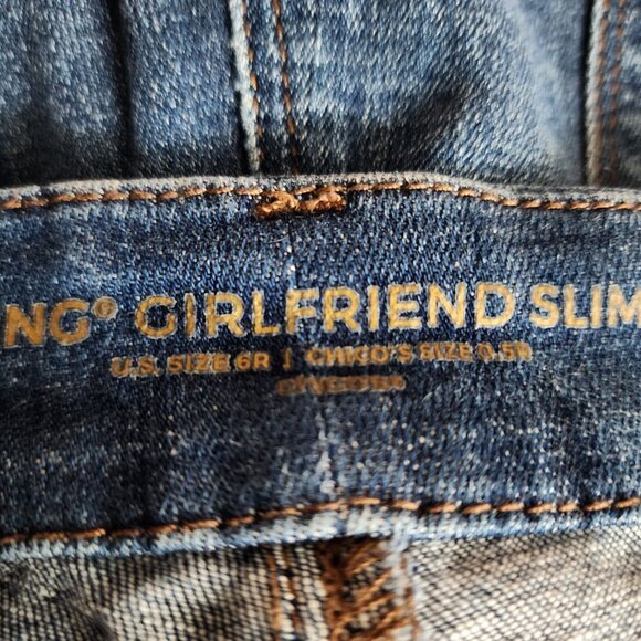 Chicos Jeans Size 0.5 Womens Size 6R Blue Denim So Slimming Girlfriend Slim Crop - Picture 5 of 6
